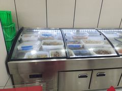 -魏四小鱼锅贴王