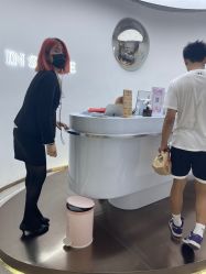 -In Style Hair Salon