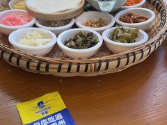 -包整·丝娃娃(一览甲秀楼风景店)