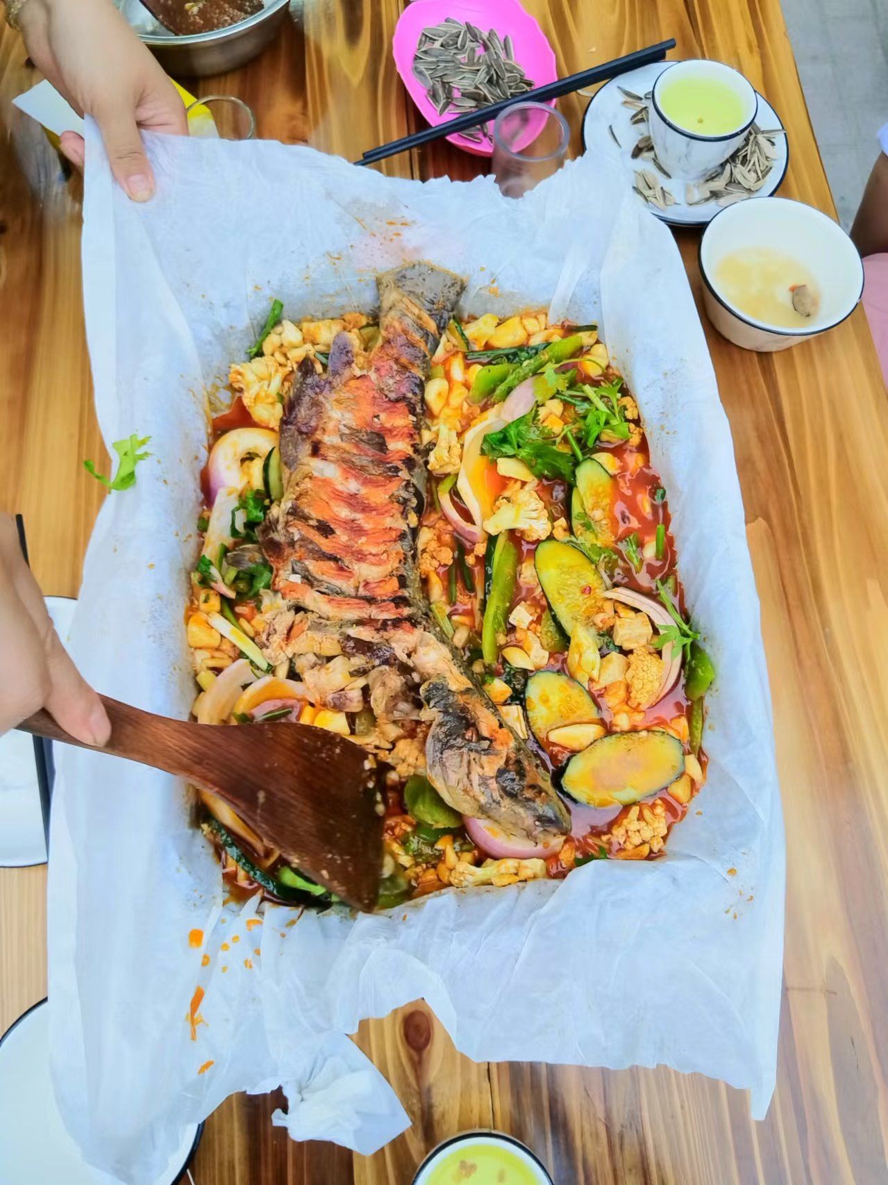 健康好味烤鱼蔬菜