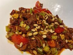 辣炒牛肉-桂满陇天书(南京德基旗舰店)