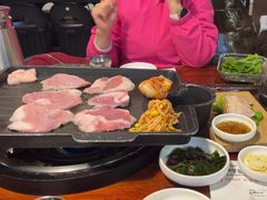 -Dombe豚(黑猪肉街店)