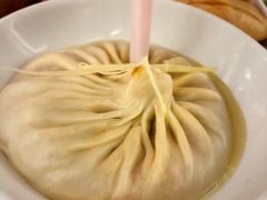 王牌蟹粉灌汤包-苏小柳手工点心(人民广场分院)