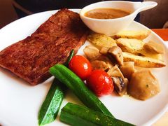 -斗牛士牛排(南京东路店)