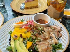 香茅鸡肉串芒果牛油果沙拉-BAKER&SPICE(安福路店)