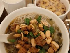 -美丽豪酒店(西安钟鼓楼回民街店)
