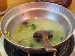 -吃饭皇帝大土家民族菜(正大广场店)