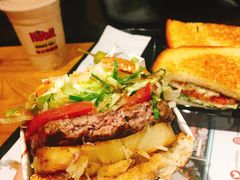 -The Habit Burger Grill 哈比特汉堡(爱琴海店)