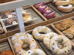 -焙丽拾光(麦凯乐直营店)
