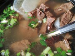 牦牛肉炖萝卜-燃木齐藏餐厅(八宿店)