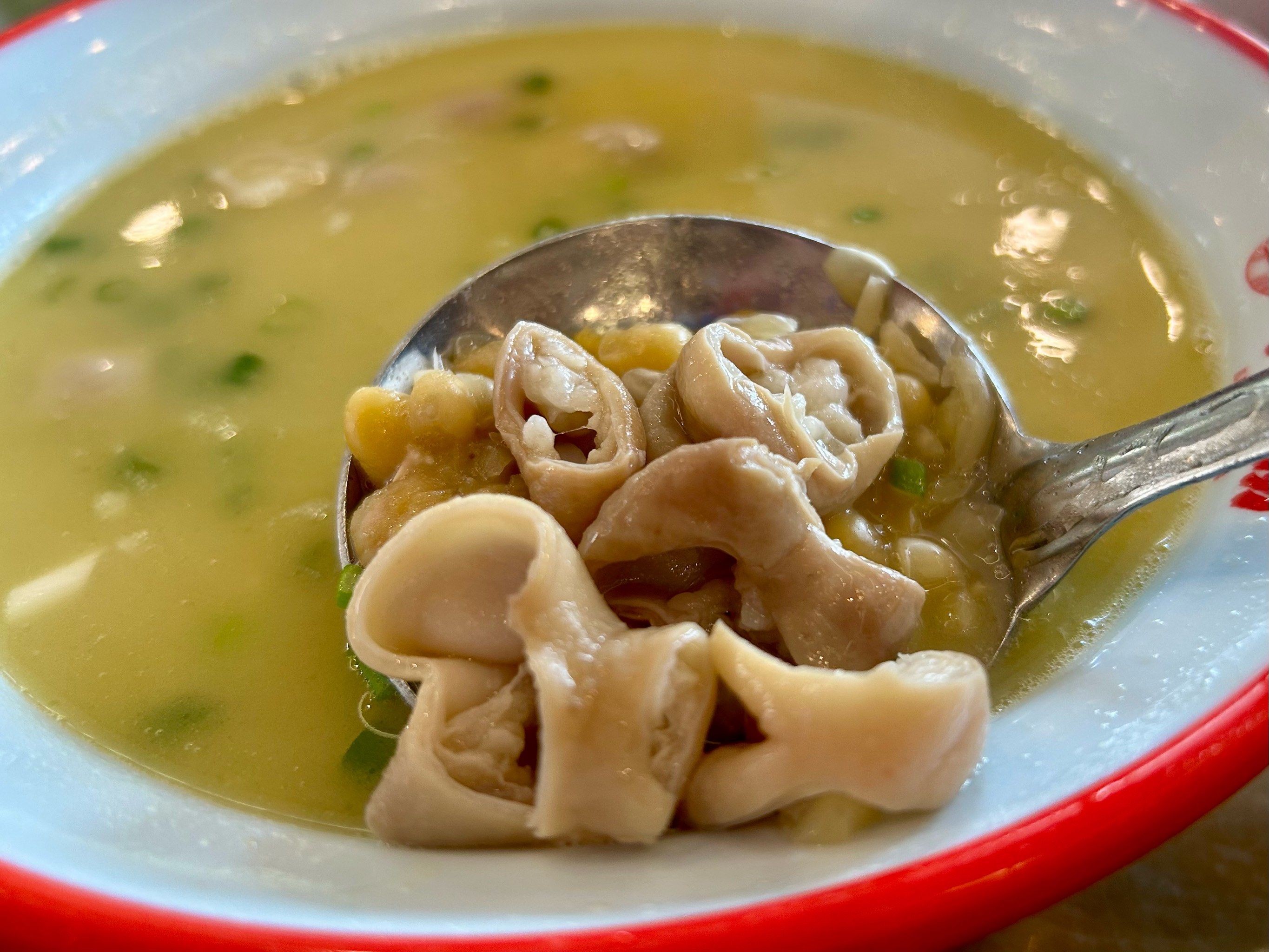 肥肠豆汤意外的挺好吃的