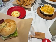 -必胜客(沈辽路万达店)