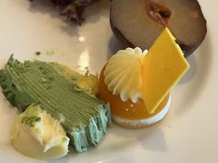 -松咖啡自助餐厅·松北香格里拉