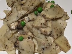 松露酱炒笋尖-小大董·烤鸭(凤凰汇店)