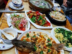 -煲来饱去冷水鱼