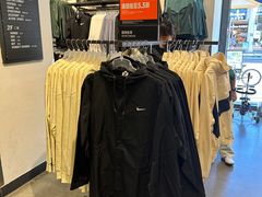 -NIKE北京赛特换季优惠店
