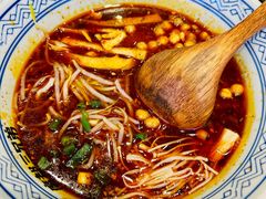 -魔都三兄弟酸辣粉·蘸卤炸串(虹桥万科店)