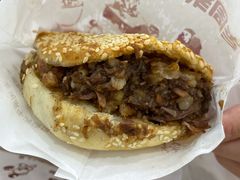 牛肉烧饼（多肉）-穆得·老周家牛肉烧饼(普利街店)