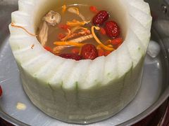 -得意咚瓜·顺德鱼生·冬瓜火锅(深圳首店)