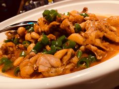 干锅紫苏牛蛙-凤凰湘语·湘粤鲜融(浦东旗舰店)