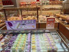 面包甜点陈列柜-万利隆·活力烘焙(板塘店)