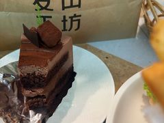 -麦田工坊(月湖店)