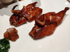 -香港百合居(LCM置汇旭辉广场店)