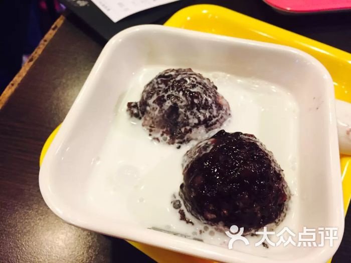 满记甜品(西贡总店)白雪黑珍珠图片 - 第1张