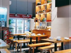 大堂-悦华一品炒鸡(春风店)