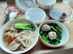 -生命加•Q考拉月子会所(玫瑰园店)