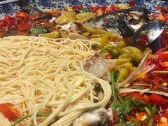 -湘潭九龙鱼头店(城南西路店)