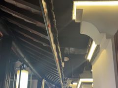 -卢大鲜鱼头捞饭(美利广场店)