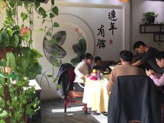 大堂-魏铭鱼头捞饭(晋阳路店)