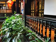 -蔼若春.传承三十年云南菜(金碧公园店)