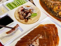 -艳阳天·非遗楚菜(武汉客厅店)