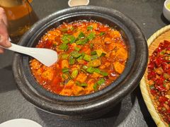 -万重锦·人文川菜馆(骡马市店)