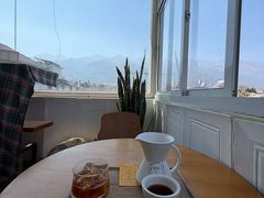 -唐咖精品咖啡(大理古城手冲店)