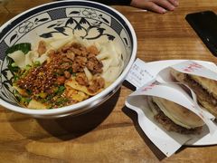 -子午路张记肉夹馍(兵马俑店)