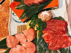 -炼火烤肉店