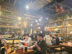 -琥珀老六龙虾(四里河店)
