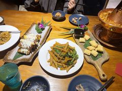 -觅山云南菜(泊富ICITY店)