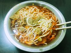 -薛记襄阳香辣牛肉面(平安路店)