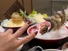 -红鼎豆捞·非遗鲍皇汤火锅(宝丰路店)