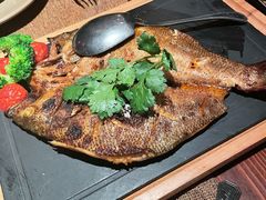 香料烤鱼-花马天堂云南餐厅 Lost Heaven(高邮路店)