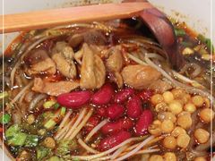 -麻婆婆白家肥肠粉(海岸城店)
