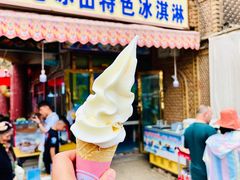 -古老冰山特色冰淇淋店(艾提尕尔店)