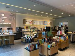 -星巴克臻选(威海威高广场店)
