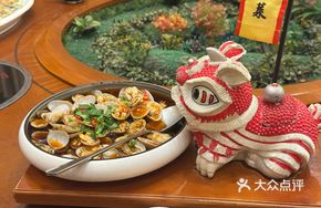 Secret-Recipe Steamed Clams