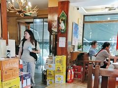 -小丫头餐厅·江浙菜·烧烤(灵隐店)