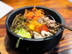 泡菜牛肉石锅拌饭-意成料理